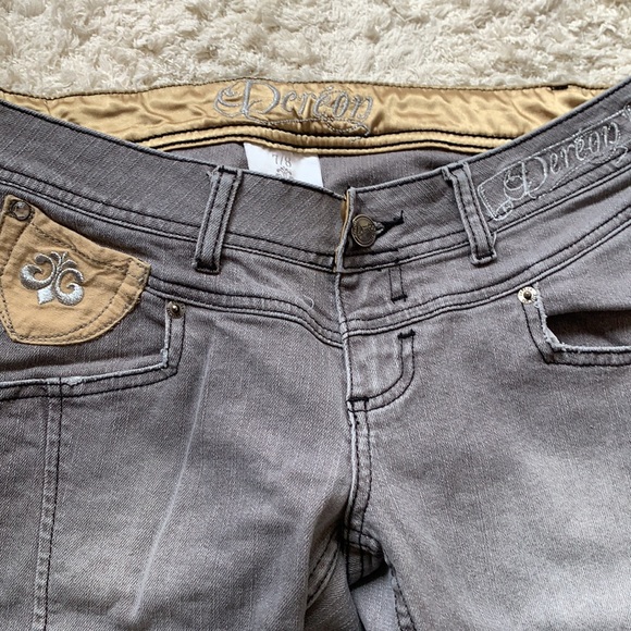 Dereon Collection - Picture 2 of 8